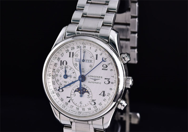 浪琴表盘有划痕应该咋办（图）